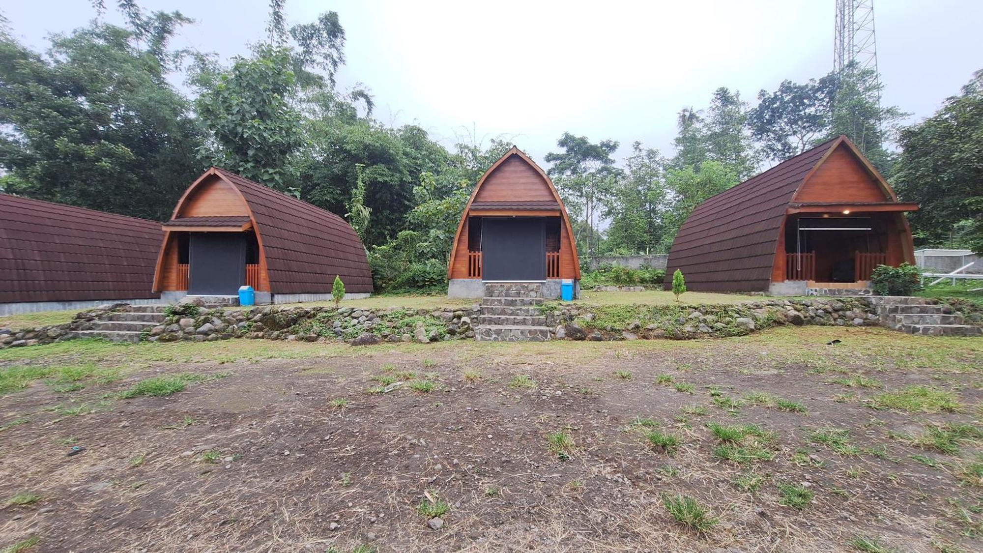 The Allabun Glamping Yogyakarta Kaliurang Exterior foto